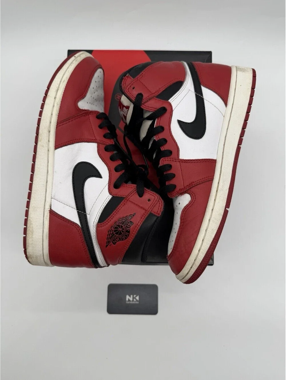 Nike Air Jordan Retro 1 High OG Chicago 2015 555088101 Size 9M